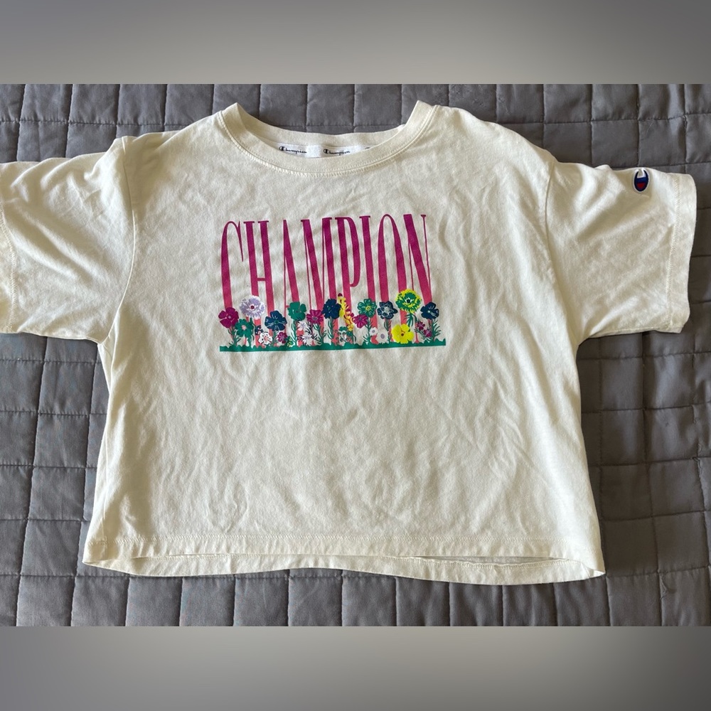 Champion Floral Cropped Tee 💐